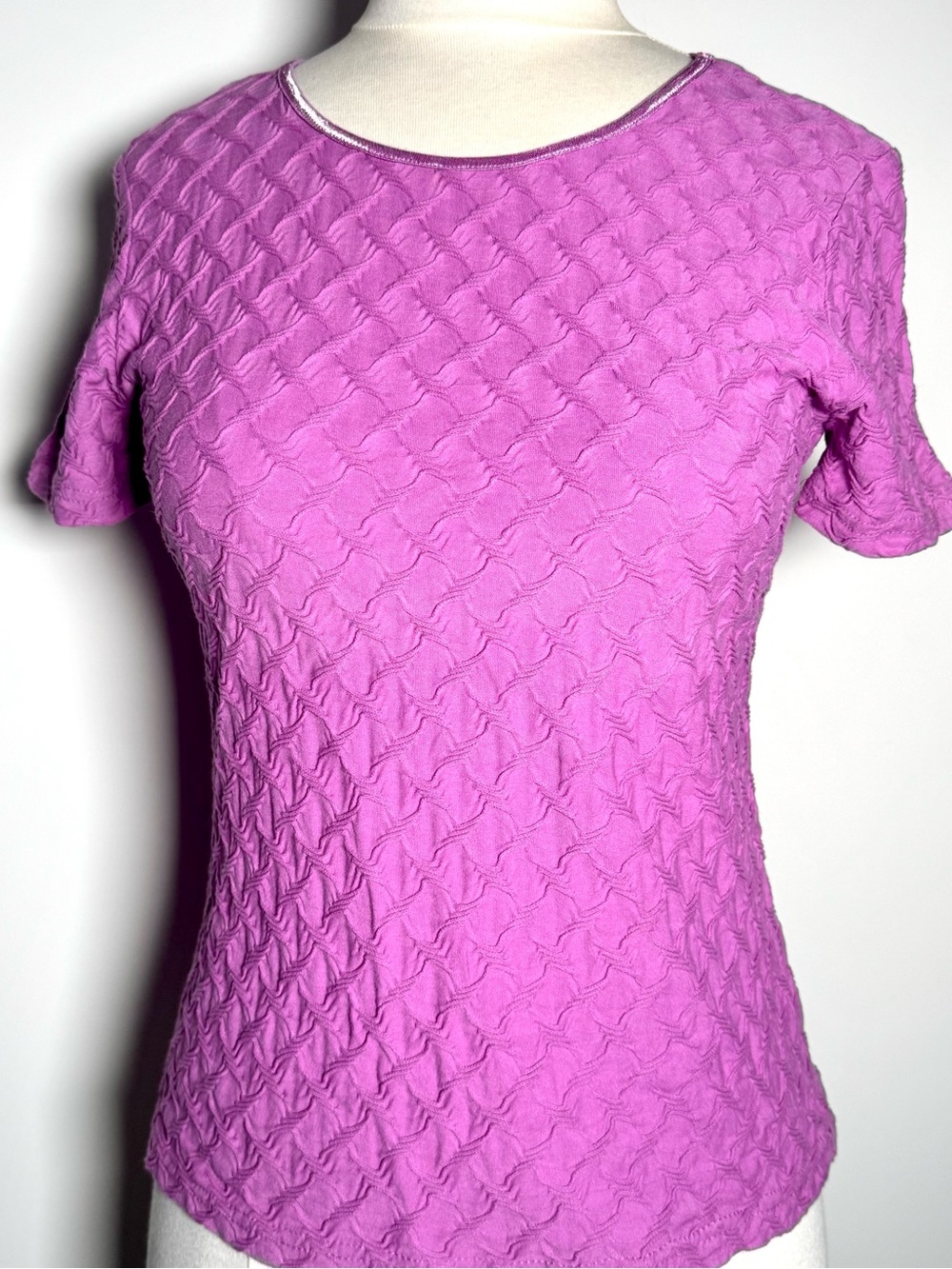 Sag Harbor Petite PM Orchid Textured Knit Top Satin Neckline Raised Waffle